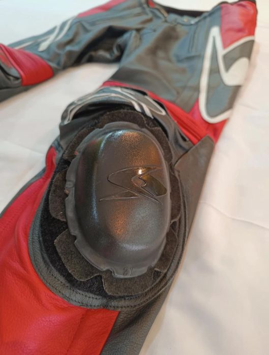 Costum moto spike NOU