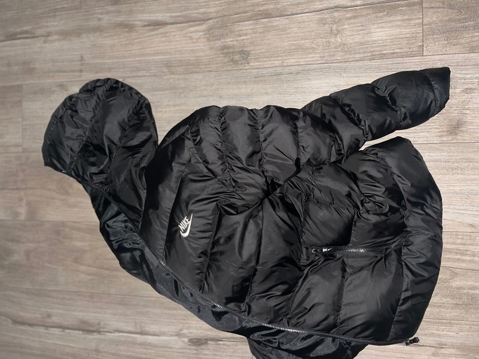 Nike яке XXL за зимата