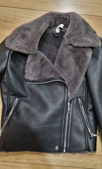 Кожено яке  Mango