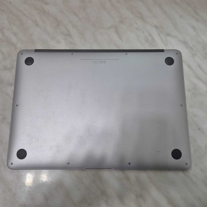 Laptop MacBook Air 13″ 2017, i5 1.8 GHz, 8 GB, HD Graphics 6000  26020