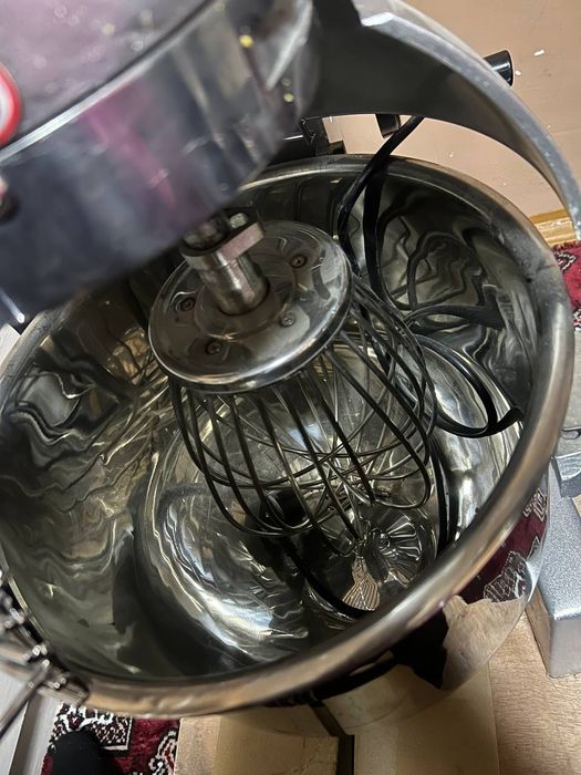 Mikser sotiladi 20 kg, toza ishltilmagan arginal