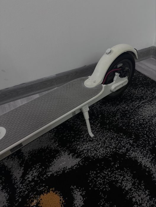 Электросамокат m365