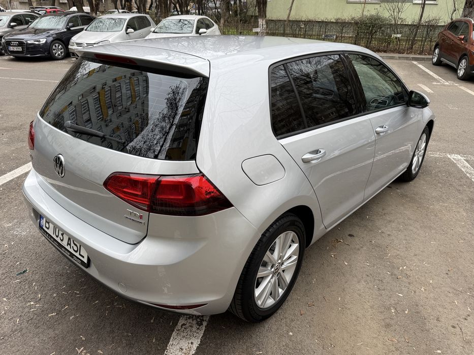 Volkswagen Golf 7 - 1.6Tdi-105Cp-E5-Clima-Variante Auto