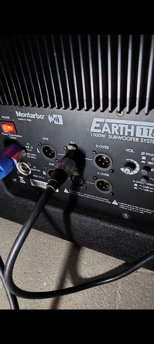 Basi montarbo earth 118, activi, 1500w