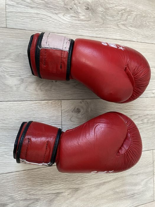 Продам боксерские перчатки, 12-OZ