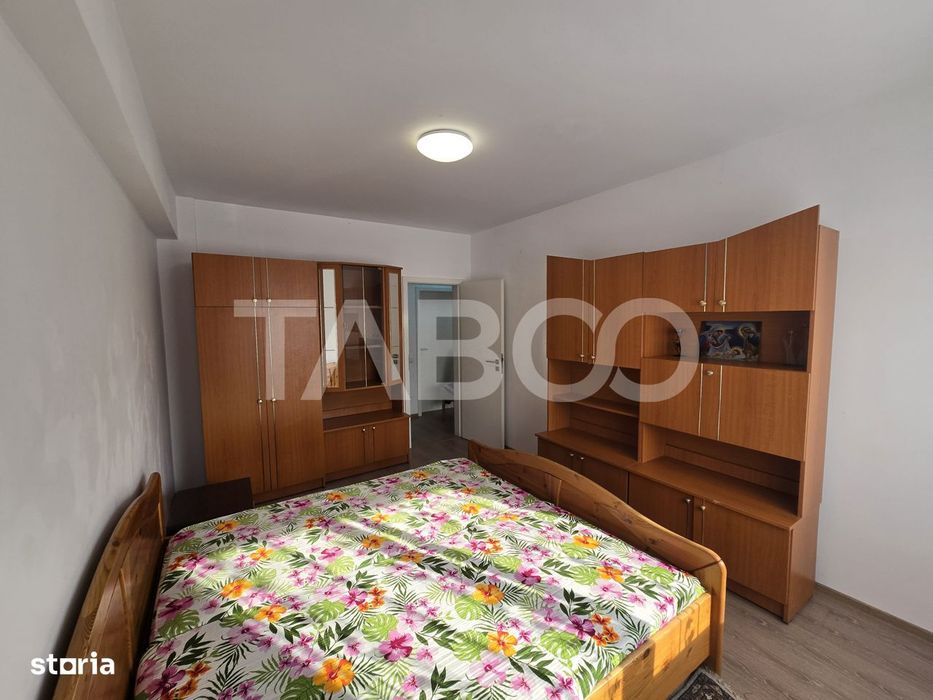 Apartament 3 camere 73 mpu balcon 6 m loc de parcare zona Turnisor