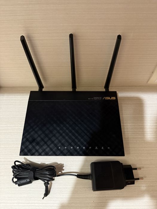 Рутер Asus RT-AC66U