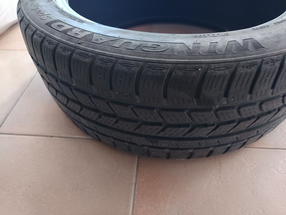 Vând anvelopa 245/45/R19