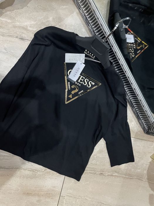 Оригинална блуза guess