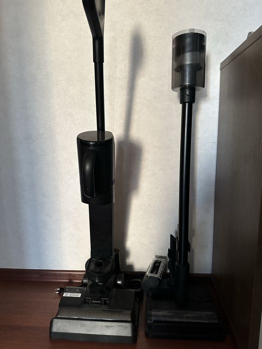 Продам 2 пылесосы