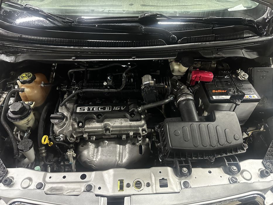 Продается спарк срочно 2016 йил бензин