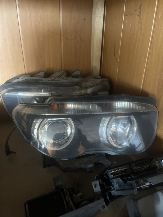 BMW семёрка E65 фара