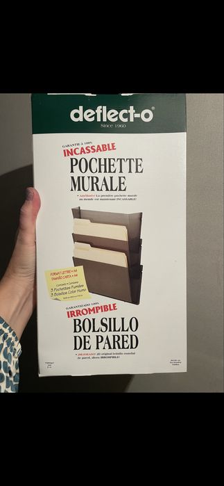 Бюро+шкаф/детска Neoset,матраци 90/200;лампи, нов офис стол Ikea
