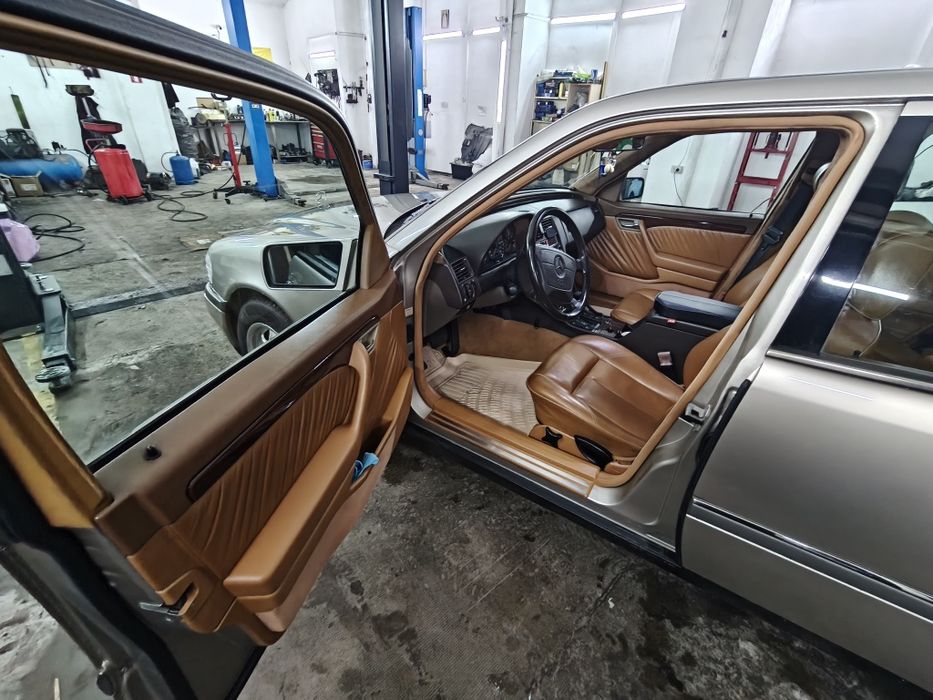 Mercedes w202 C180 Elegance, an fabricatie 1993