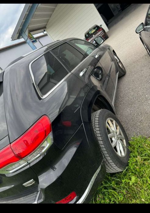 Jeep Grand Cherokee Summit WK2 3.0crd на части