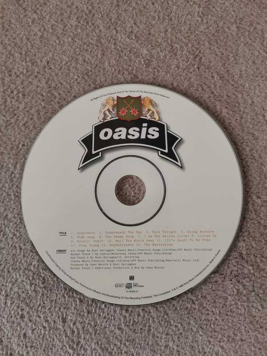 Vând album CD OASIS - Masterplan. Sunet impecabil!