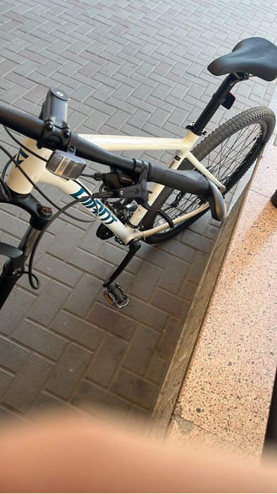 Велосипед giant atx810