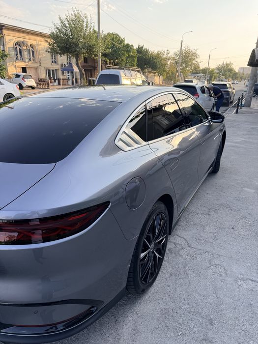 BYD Han Dual Motor full 3.9 sec 100km
