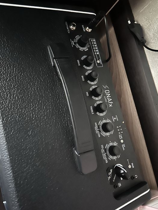 Електричека китара Harley Benton HWY-25BKS