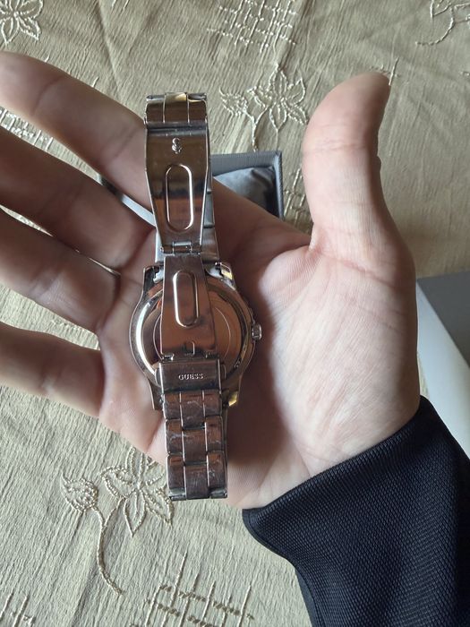 Дамски часовник Guess