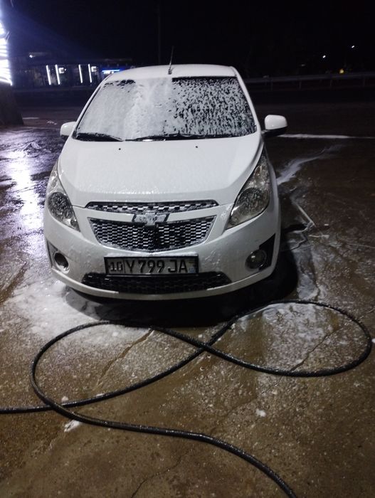 Spark 2011 matoʻr 1 lik