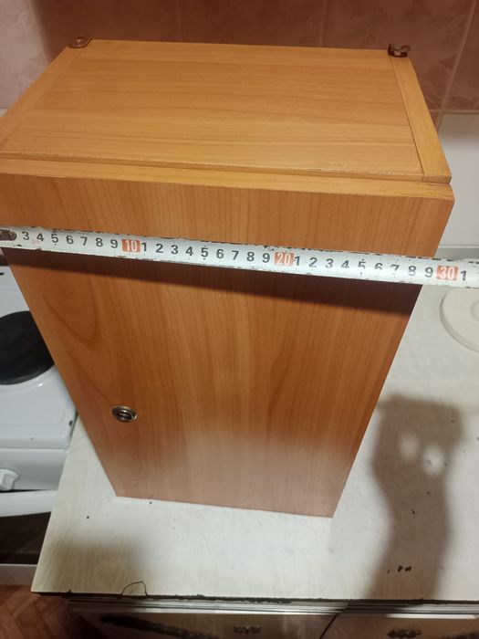 Продам шкафчик подвесной