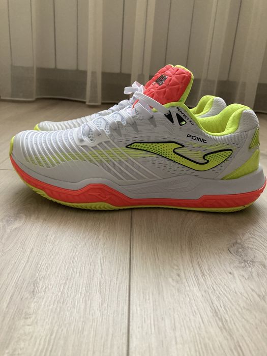 Joma T-point Clay