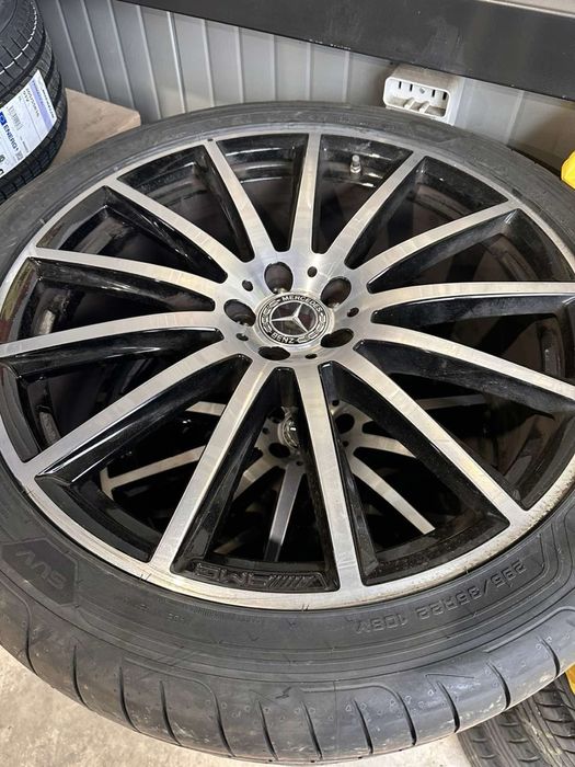 295 35 22 Гудиър 22” джанти