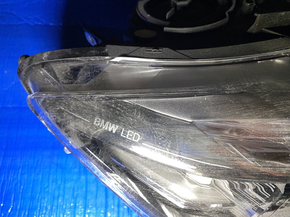 Far BMW seria 3 F30 F31 LCI Facelift 2015 - 2019 far Dreapta stanga