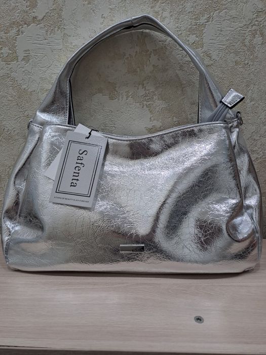 Женская сумка фирмы Safenta