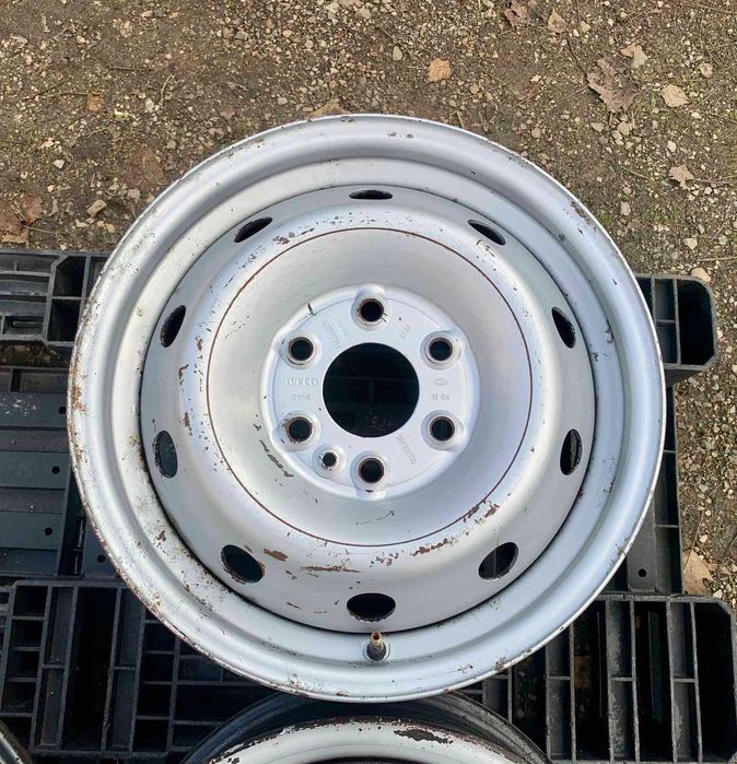 Оригинална джанта 16цола ЕТ68 6x125 за Iveco Daily(2006-2025)