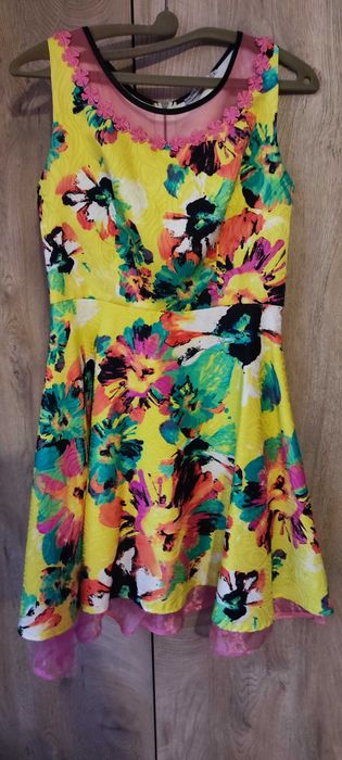 Ефирна дамска рокля