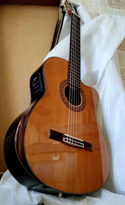 Классическая гитара Ibanez