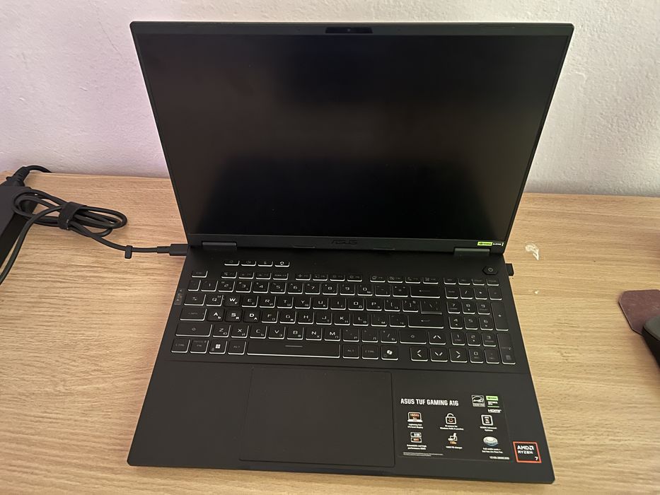 ASUS TUF Gaming A16 (RTX 5060 / Ryzen 7 / 16GB / 165Hz / Windows 11 )