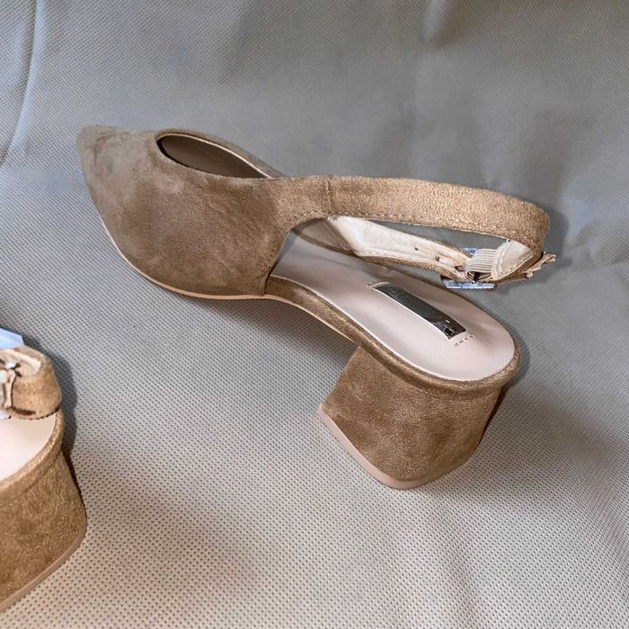 Incaltaminte second hand