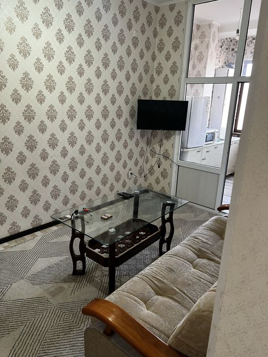 Квартира своя 3 этаж 2 комнатная. Без риелтосрких процентов