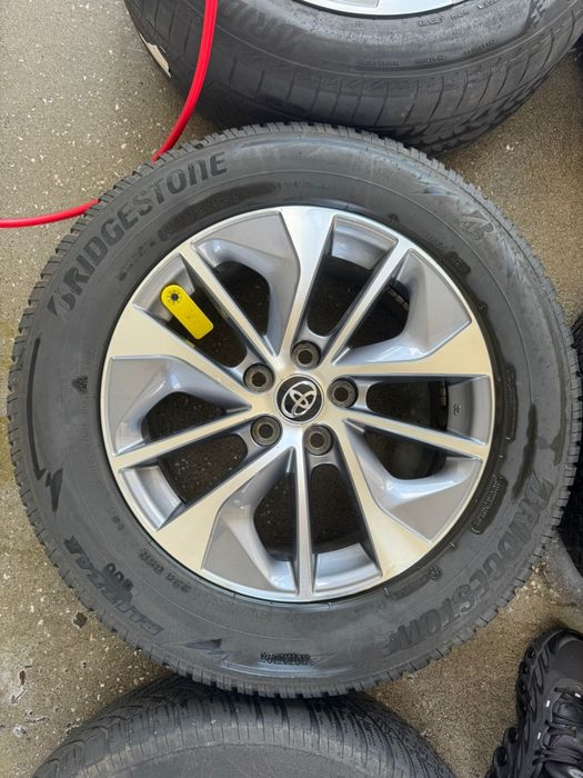 Оригинални джанти за Toyota Rav4 / Тойота Рав4 17" 5x114,3
