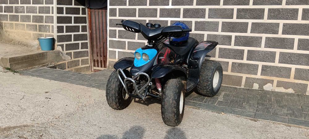ATV Yamaha Defender 50cc + Atv identic defect pentru piese