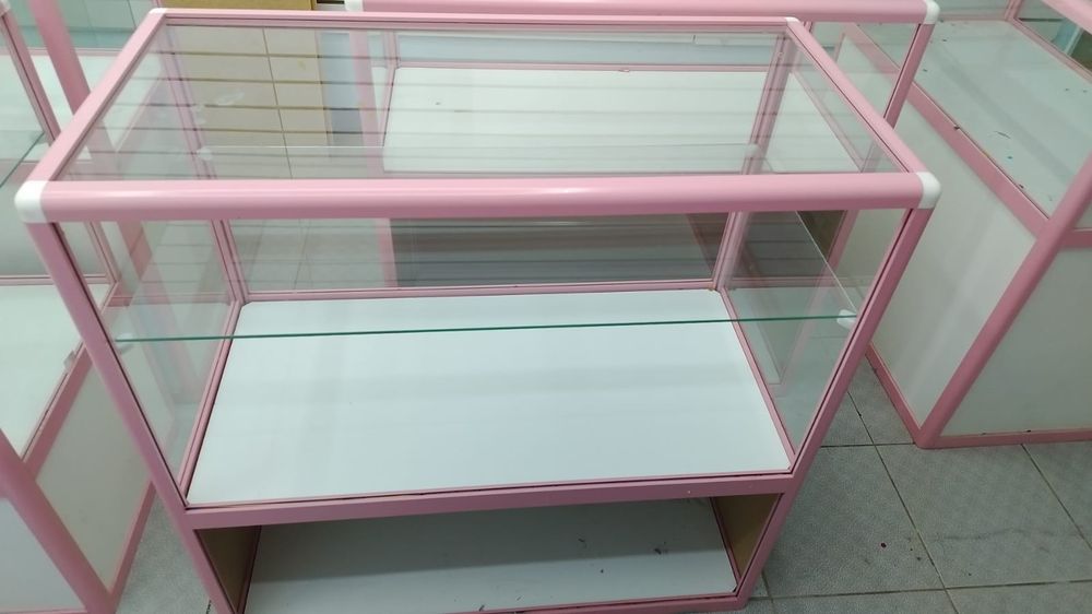 Продам прилавок торговый