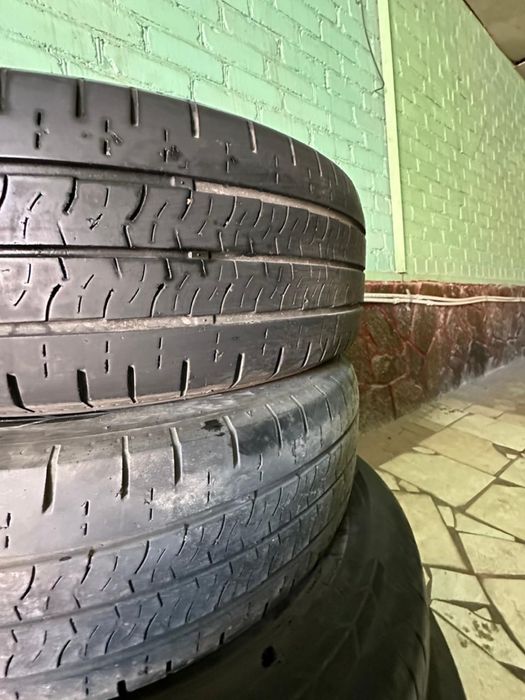 Продаю резину , комплект срочно