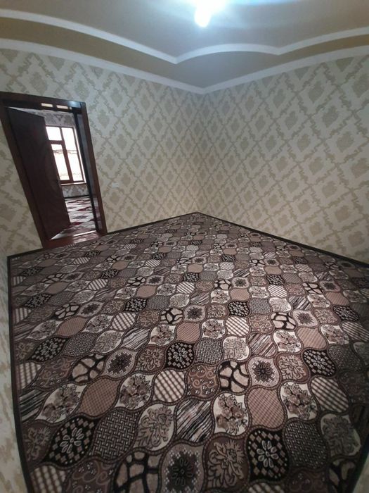 Gilam sotiladi 3 dona