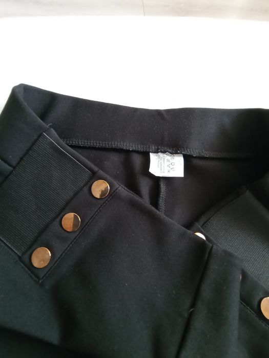 Pantaloni negri eleganți 40/42 disponibili