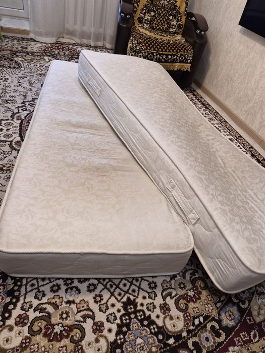 Продам матрасы для кровати б/у