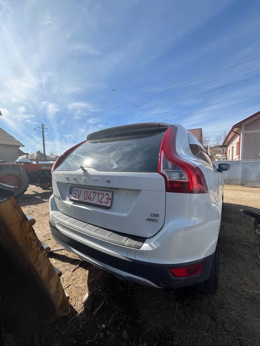 Vând xc 60 ,2009 automat