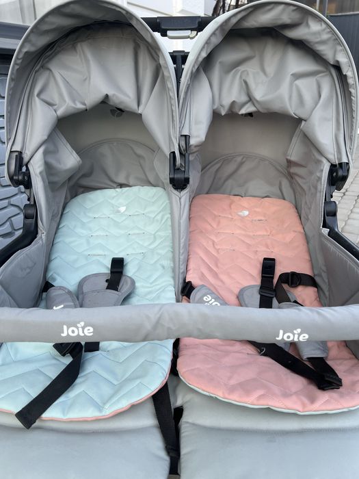 Коляска Joie для двойни, погодок