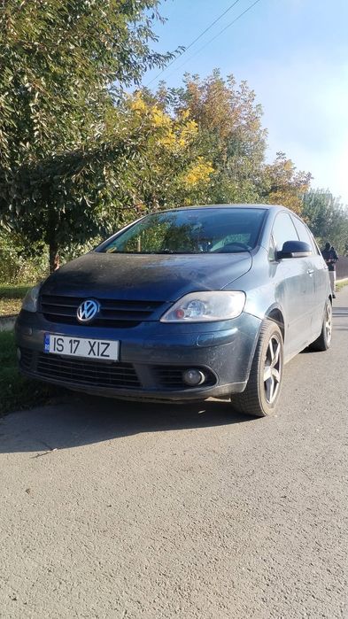 De vânzare  golf 5 plus