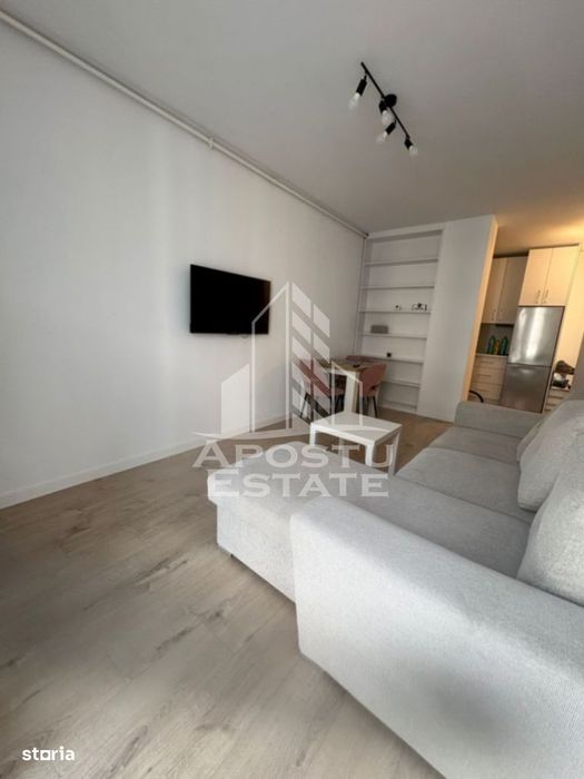 Apartament 2 camere , semidecomandat, 54mp utili, et.3, zona Torontal