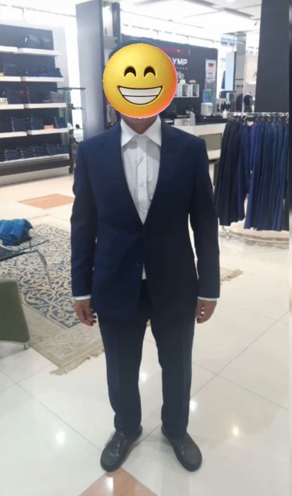 Продается мужской костюм 48 размер