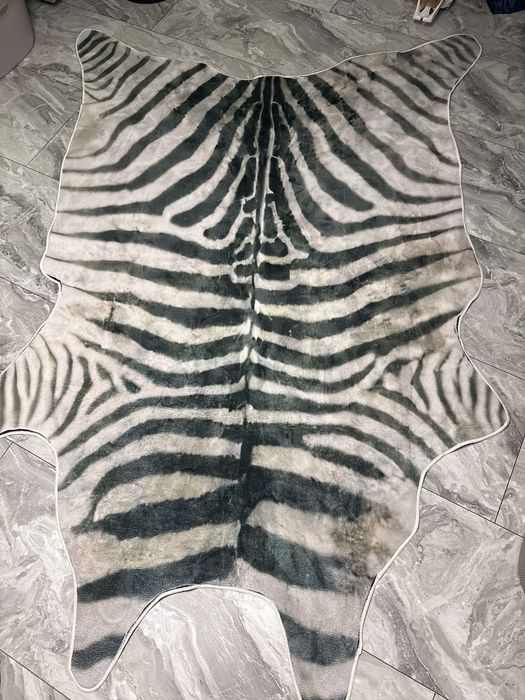 Covor 2x3 zebra nou
