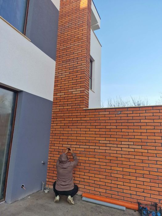 Vând cărămidă aparenta
